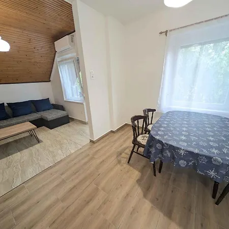 In - Balaton 54662 *