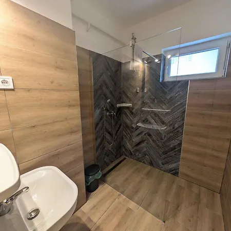 In - Balaton 54662 Апартаменты Замарди