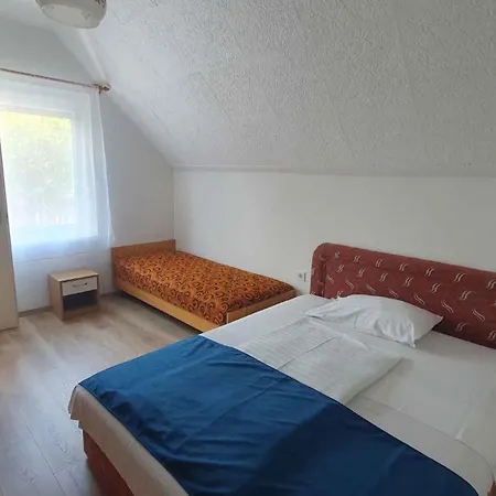 In - Balaton 54662 Zamardi